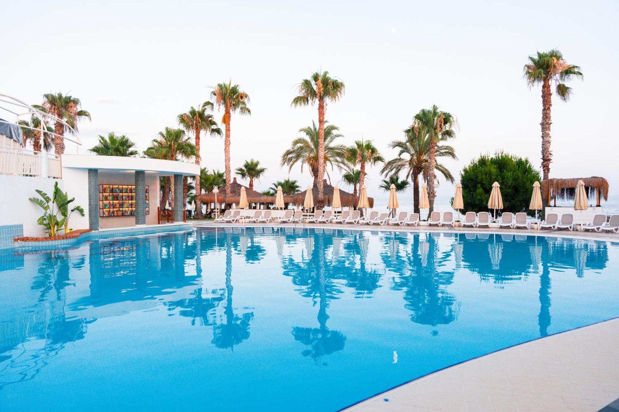 Oz Hotels Incekum Beach Alanya Buitenkant foto